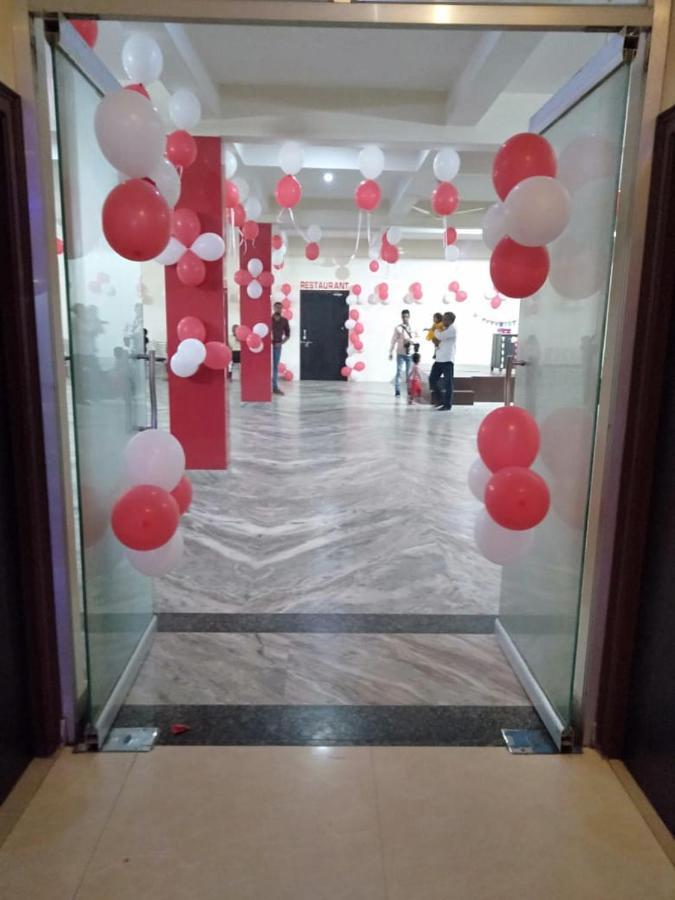 Hotel The Ideal Kushinagar Zewnętrze zdjęcie